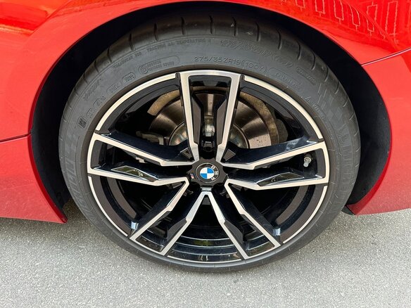 2020 BMW Z4 20i III (G29), красный, 5200000 рублей - вид 3