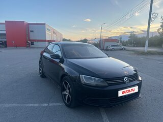 2013 Volkswagen Jetta VI, чёрный, 700000 рублей, вид 3