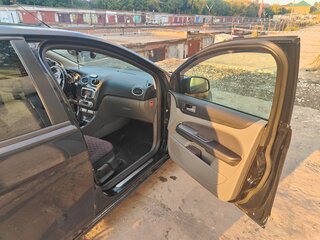 2008 Ford Focus II Рестайлинг, чёрный, 480000 рублей, вид 5