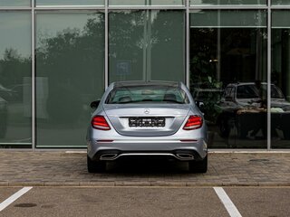 2016 Mercedes-Benz E-Класс 200 V (W213, S213, C238), серебристый, 2795000 рублей, вид 5