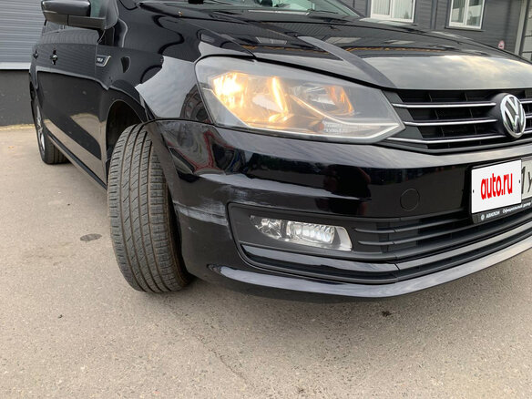 2018 Volkswagen Polo V Рестайлинг, чёрный, 1340000 рублей - вид 8
