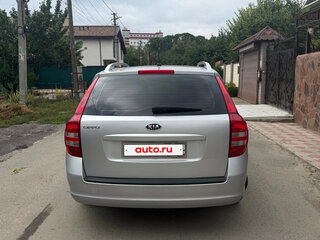 2008 Kia Ceed I, серебристый, 650000 рублей, вид 4