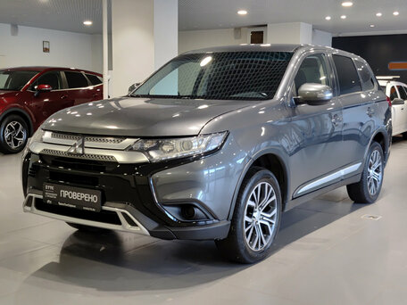 2019 Mitsubishi Outlander III Рестайлинг 3, серый, 1690000 рублей, вид 1