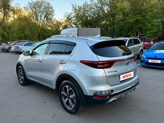 2019 Kia Sportage IV Рестайлинг, серебристый, 1845000 рублей, вид 4