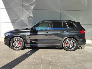 2021 BMW X5 30d IV (G05/G18), чёрный, 8950000 рублей, вид 5