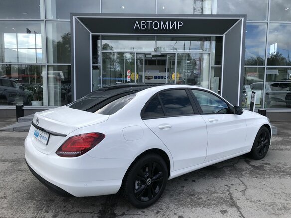 2019 Mercedes-Benz C-Класс 200 IV (W205) Рестайлинг, чёрный, 2539500 рублей - вид 4