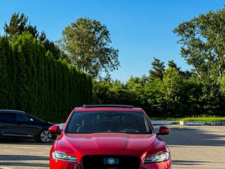 2017 Jaguar F-Pace S I, красный, 3120000 рублей, вид 2