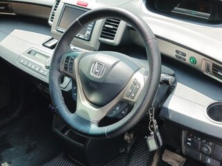 2012 Honda Freed I Рестайлинг, чёрный, 1190000 рублей, вид 5
