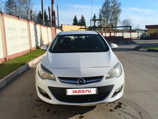 2014 Opel Astra J Рестайлинг, белый, 700000 рублей, вид 1