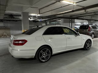 2010 Mercedes-Benz E-Класс 300 IV (W212, S212, C207), белый, 1140000 рублей, вид 4