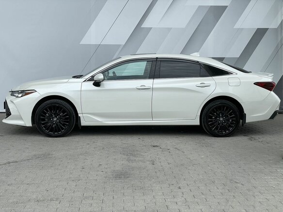 2021 Toyota Avalon V, белый - вид 9
