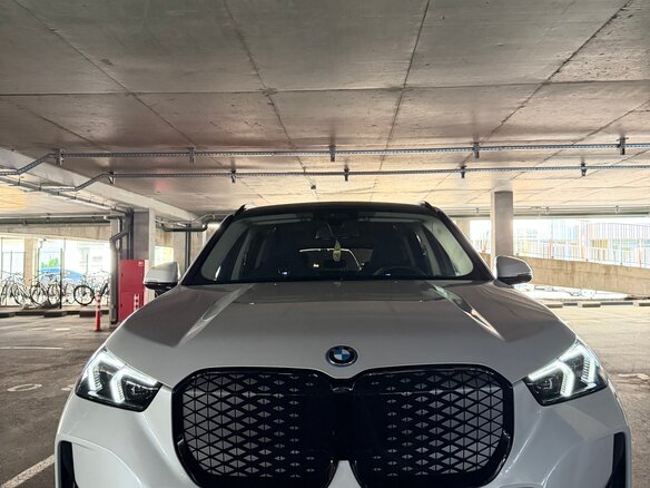 2025 BMW iX1 xDrive 30L, белый, 3194292 рублей - вид 10