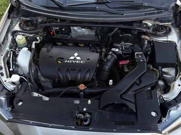 2007 Mitsubishi Lancer X, бежевый - вид 16