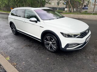2019 Volkswagen Passat Alltrack B8 Рестайлинг, белый, 3650000 рублей, вид 3