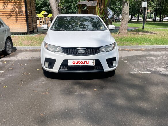 2011 Kia Cerato Koup II, белый - вид 3