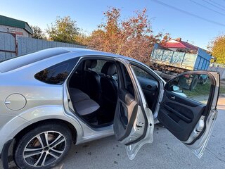 2007 Ford Focus II, серебристый, 430000 рублей, вид 1