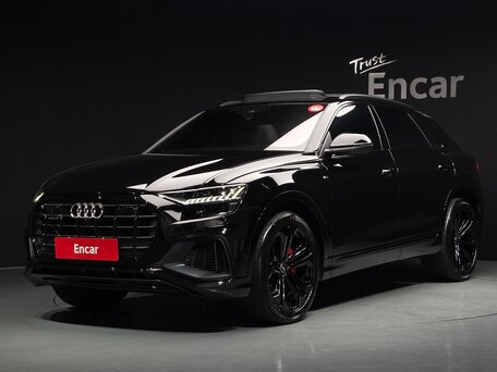 Audi Q8 I (4M)