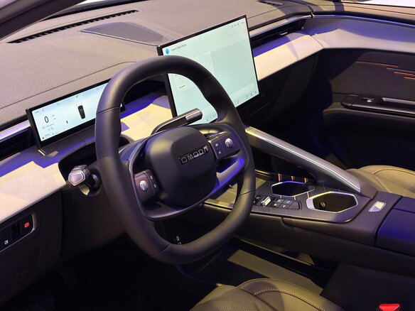 2026 Omoda C5 II, белый - вид 9