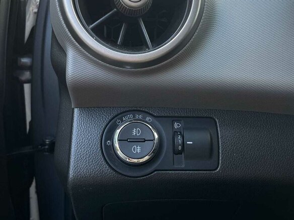2015 Chevrolet Aveo II, серый, 950000 рублей - вид 15
