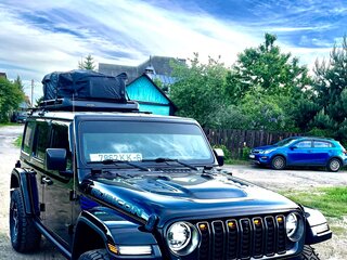2022 Jeep Wrangler IV (JL), чёрный, 3820000 рублей, вид 3