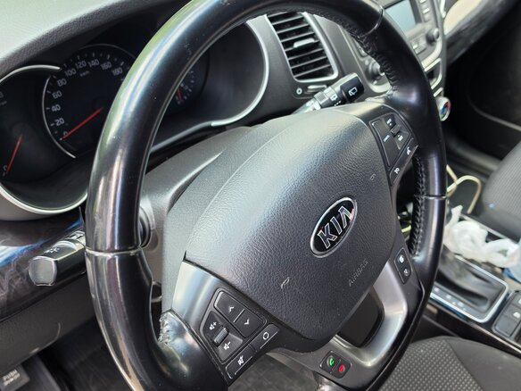 2018 Kia Sorento II Рестайлинг, белый, 1950000 рублей - вид 9
