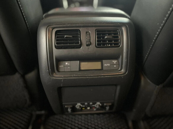 2015 Nissan Pathfinder IV, чёрный, 1599000 рублей - вид 24