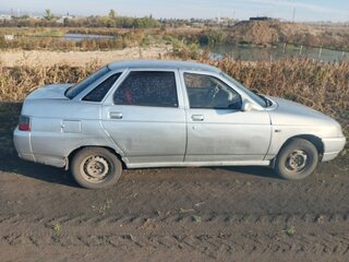 2002 Lada (ВАЗ) 2110, серебристый, 155000 рублей, вид 2