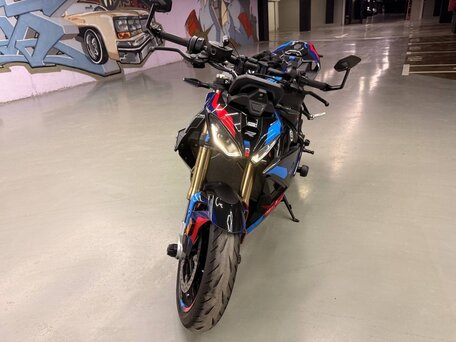 2025 BMW S 1000 R, чёрный, 1850000 рублей, вид 1