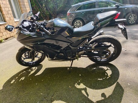 2013 Kawasaki Ninja 300, чёрный, 400000 рублей, вид 2