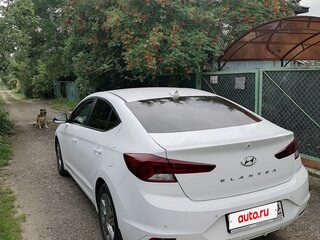 2019 Hyundai Elantra VI (AD) Рестайлинг, белый, 1650000 рублей, вид 4