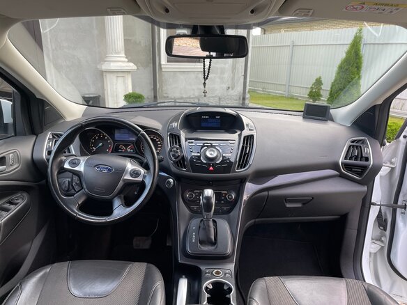 2015 Ford Kuga II, белый, 1165000 рублей - вид 22