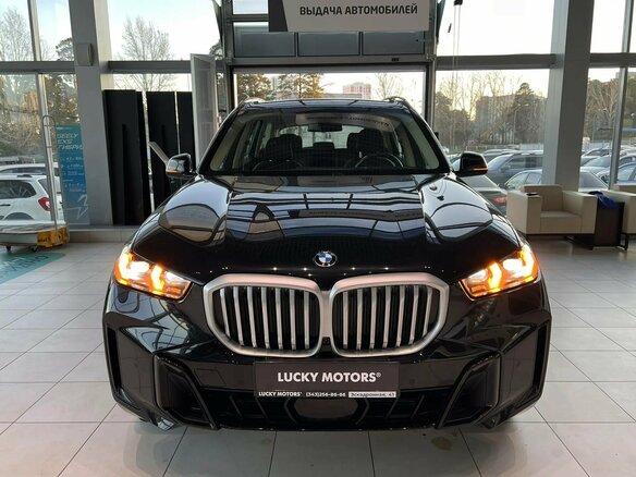 2025 BMW X5 Long 30Li IV (G05/G18) Рестайлинг, чёрный, 8995000 рублей - вид 1