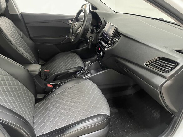2021 Hyundai Solaris II Рестайлинг, белый - вид 19