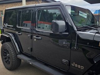 2023 Jeep Wrangler IV (JL) Рестайлинг, чёрный, 14000000 рублей, вид 4