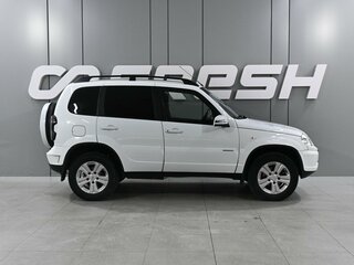 2015 Chevrolet Niva I Рестайлинг, белый, 724000 рублей, вид 5