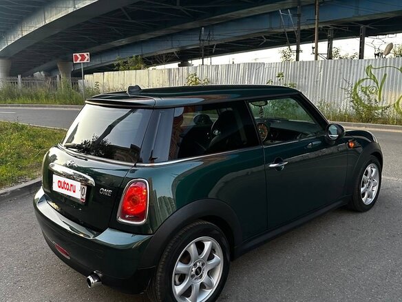 2008 Mini Hatch One II (R56), зелёный, 1000000 рублей - вид 9