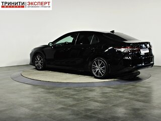 2021 Toyota Camry VIII (XV70) Рестайлинг, чёрный, 2877000 рублей, вид 4