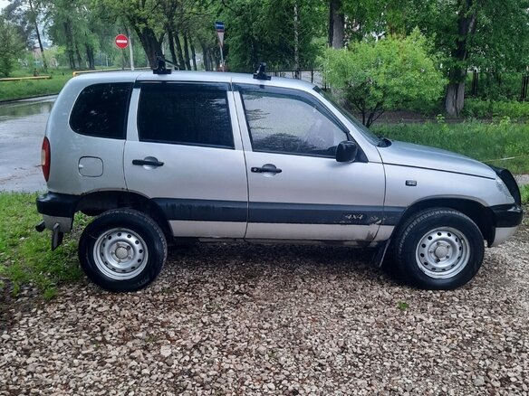 2008 Chevrolet Niva I, серебристый, 310000 рублей - вид 2