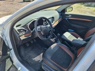 2023 Lada (ВАЗ) Vesta Cross I Рестайлинг (NG), белый, 1600000 рублей, вид 5
