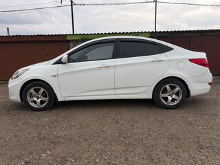 2012 Hyundai Solaris I, белый, 670000 рублей, вид 1