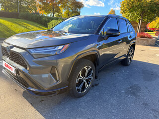 2022 Toyota RAV4 Prime V (XA50), серый, 4650000 рублей, вид 2
