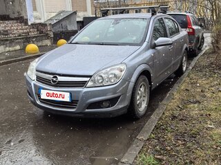 2009 Opel Astra H Рестайлинг, серебристый, 585000 рублей, вид 1
