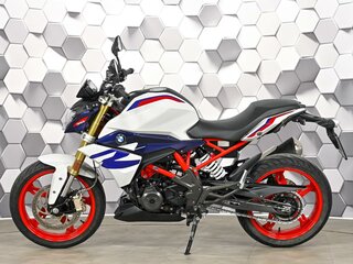 2022 BMW G 310 R, белый, 469000 рублей, вид 4