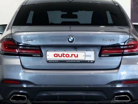 2021 BMW 5 серии 530i xDrive VII (G30/G31/G38) Рестайлинг, серый, 4990000 рублей - вид 6