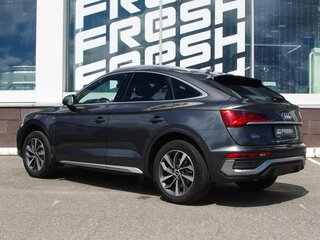 2021 Audi Q5 Sportback 45 TFSI I (FY), серый, 4200000 рублей, вид 2