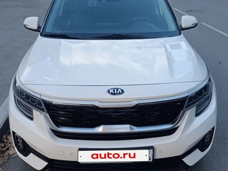 2021 Kia Seltos I, белый, 2290000 рублей, вид 2