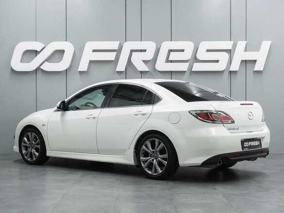 2011 Mazda 6 II (GH) Рестайлинг, белый - вид 1