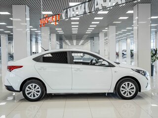 2020 Hyundai Solaris II Рестайлинг, белый, 1311000 рублей, вид 5