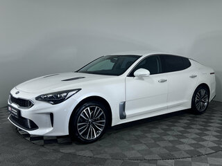 2018 Kia Stinger I, белый, 2390000 рублей, вид 1