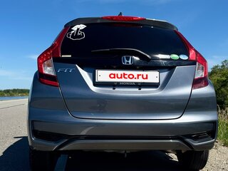 2019 Honda Fit III Рестайлинг, серый, 1200000 рублей, вид 3